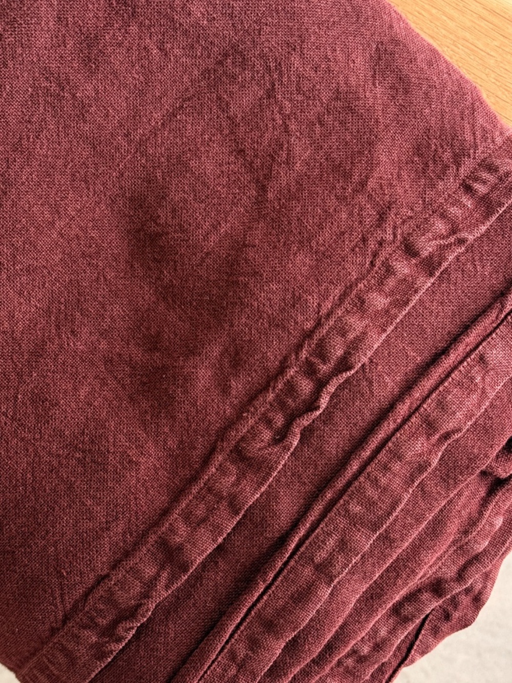 Parachute Vintage Linen Bed Blanket | King | Garnet - Picture 2 of 5